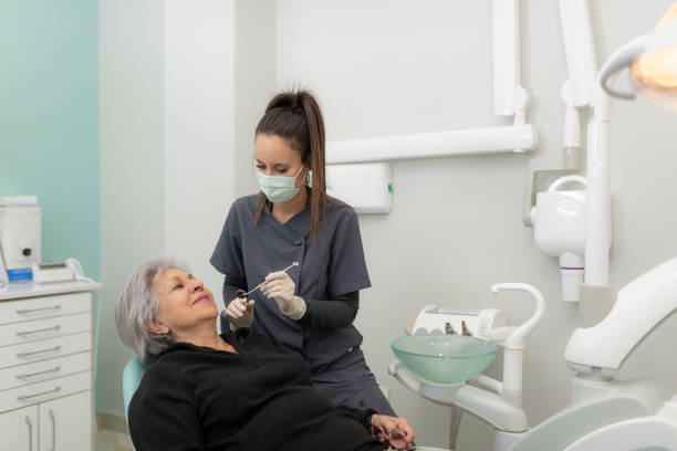 Best Emergency Tooth Extraction in South Paris, ME